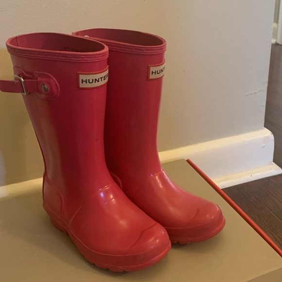 Rain boots - Picture 1 of 3